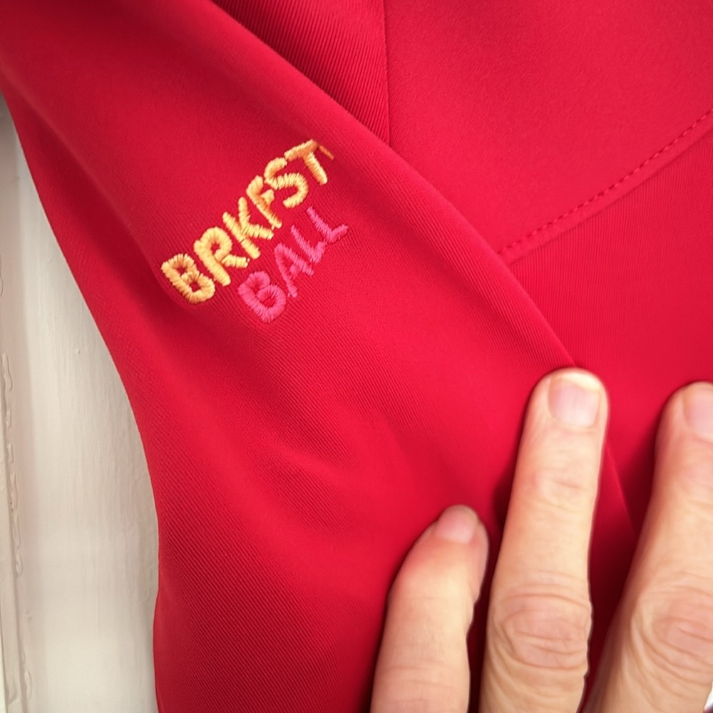 Nwt Zero Restriction Xs Crimson Sofia Pullover - image 8